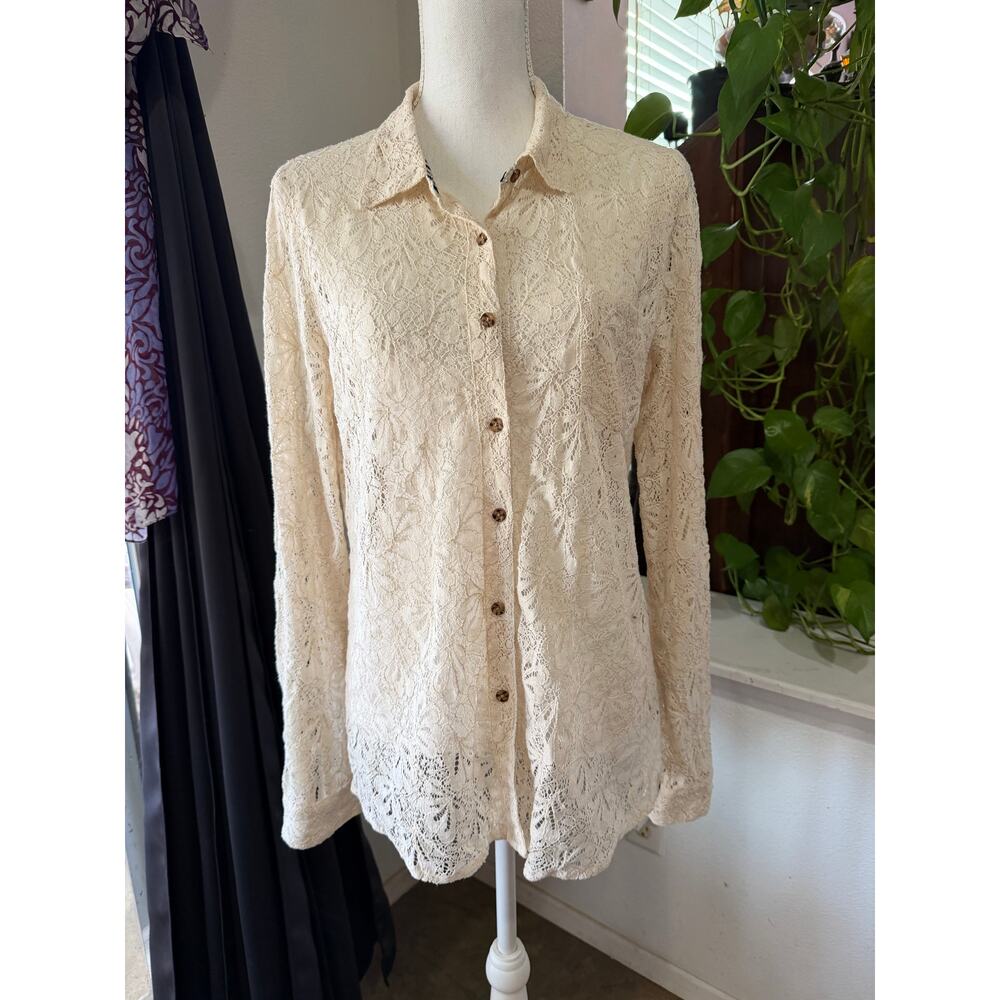 Volcom Cream Lace Button-Down Top Size Large** - image 1